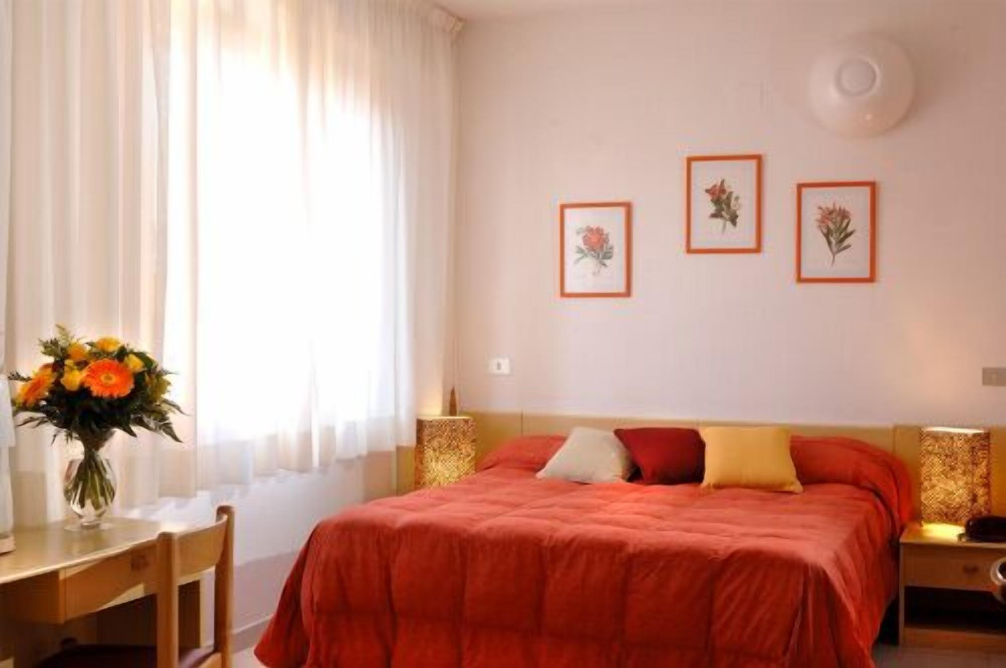 Hotel Sole Orbetello Eksteriør bilde